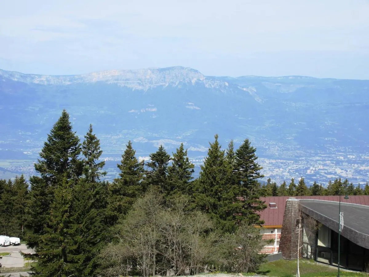 Apartment Appartement Pour 6 Pers. Au Pied Des Pistes - Fr-1-549-120 Chamrousse