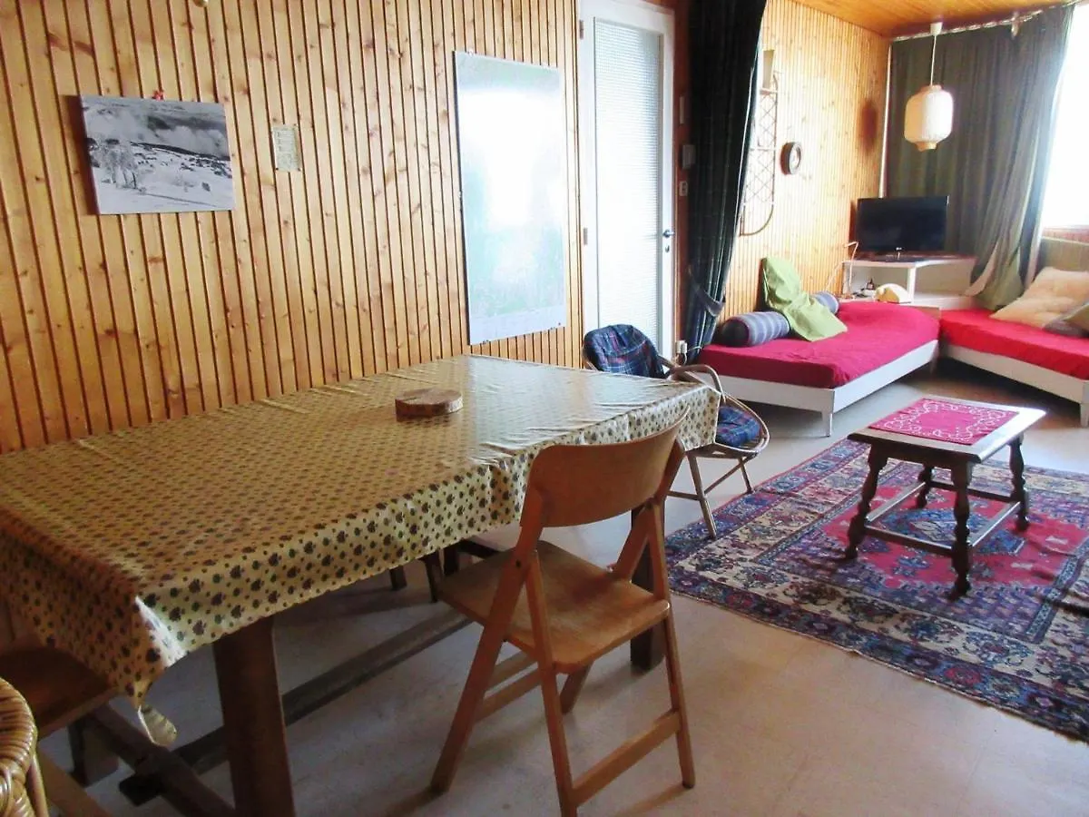 Appartement Pour 6 Pers. Au Pied Des Pistes - Fr-1-549-120 Chamrousse 0*,  France